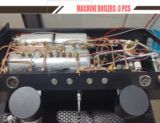 6.8 kW commerciële semi-automatische dubbelgroep espresso-koffiemachine met drie katels